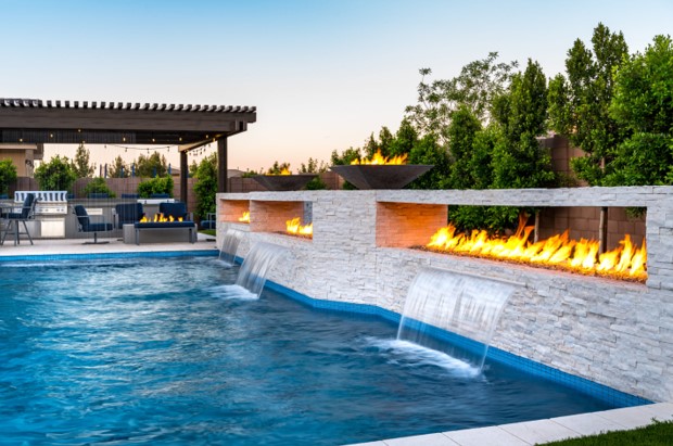Must-Have Features for Your Custom Florida Pool