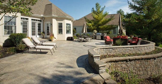 How a Custom Concrete Patio Can Transform Your Backyard
