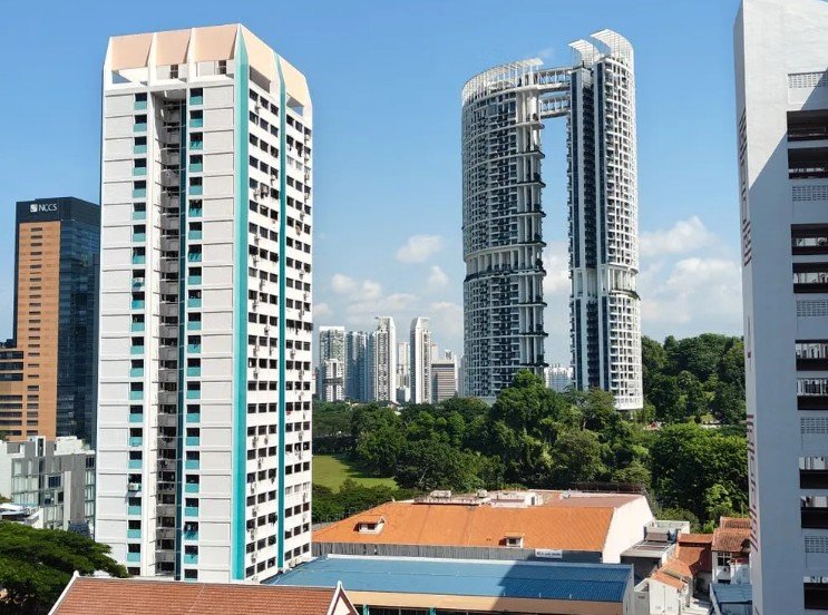 Property Price Comparisons for Linktown Residences and Lentor Signature Offerings